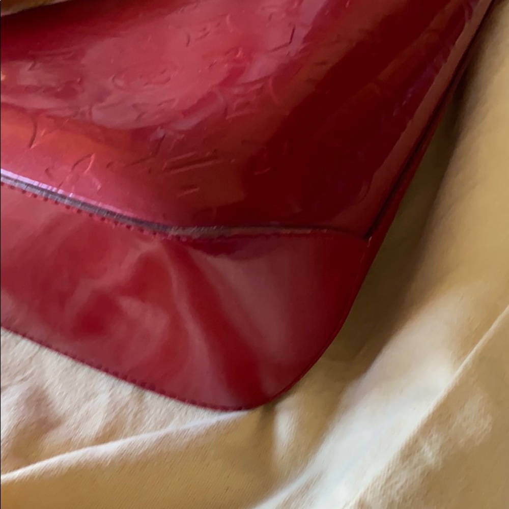 Louis Vuitton Brentwood and Wallet - Picture 5 of 16
